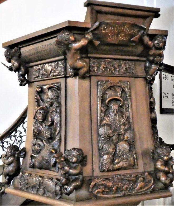 1938 Emil Hansen Nazarethkirken Ryslinge Claus P1030975.jpg