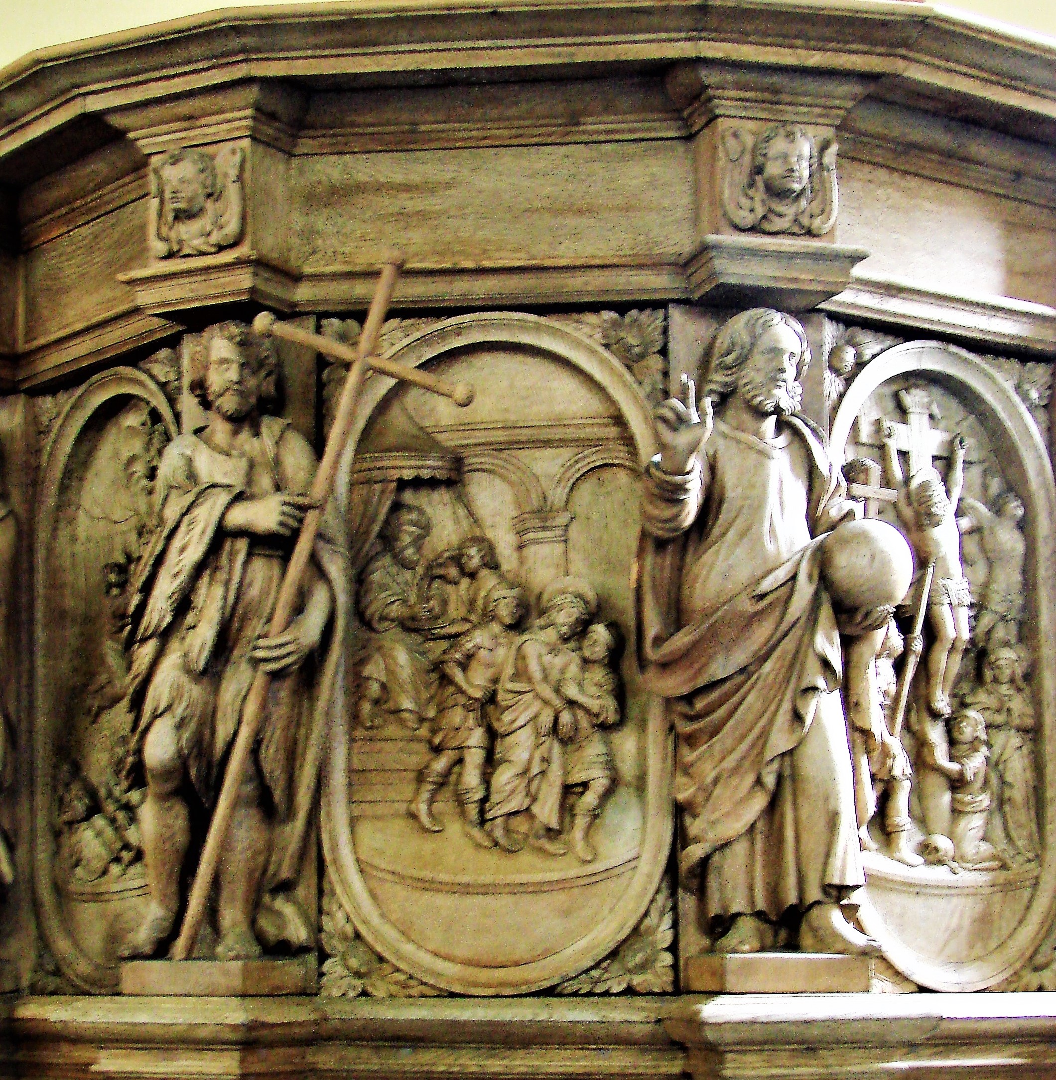 1698 Formentlig Lauritz Jensen, Essenbæk, Prædikestol Hobro, fra den gamle kirke, Claus DSC08156